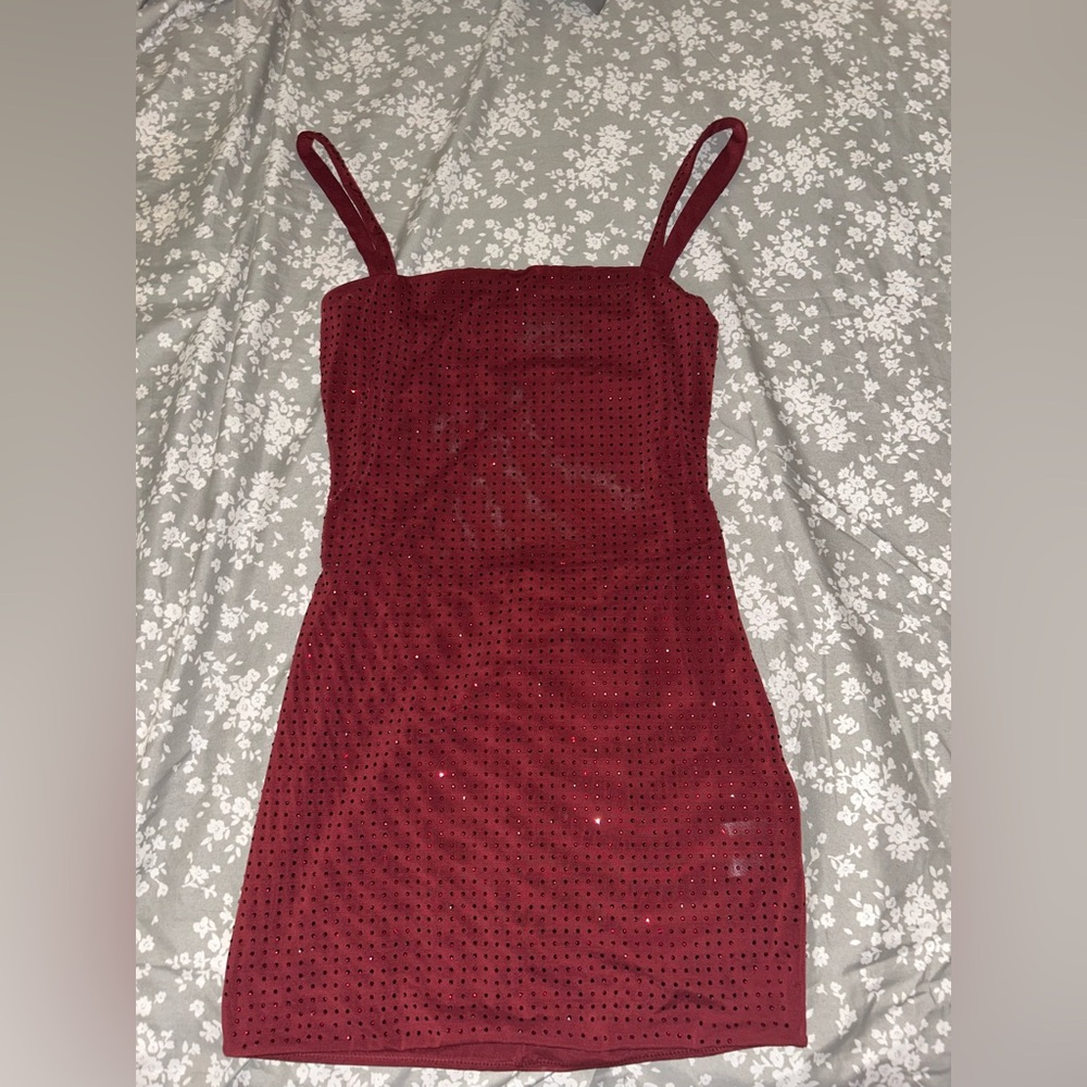 Pump The Volume Red Sparkly Dress (size small) from White Fox